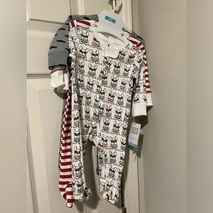 Infant pajamas